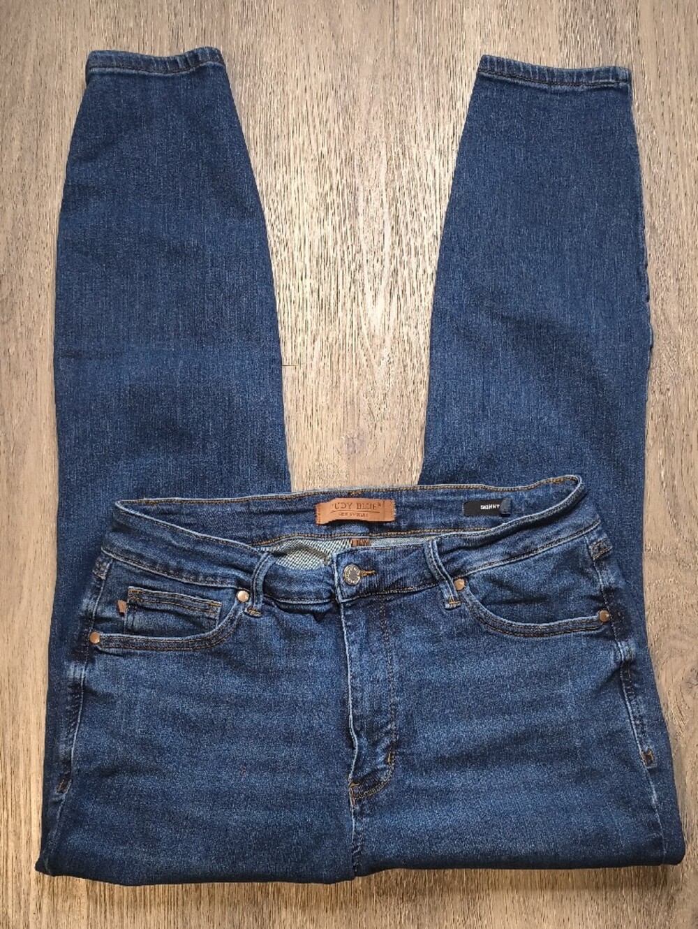 Skinny Judy Blue w/27.5" Inseam Women's Size 14 Jeans 869